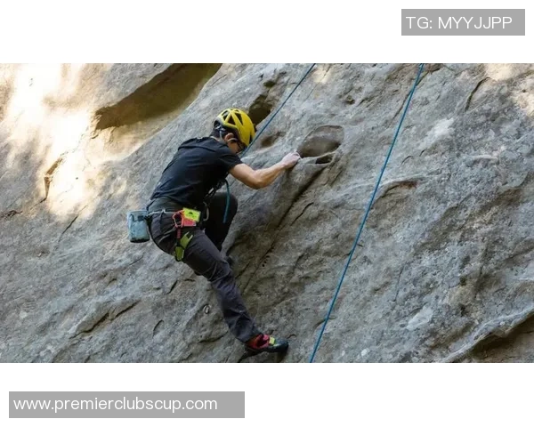 上海攀岩队意识形态争议引发热议攀岩运动未来发展方向探讨