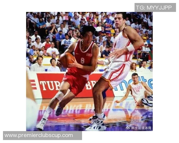 中国男篮迎战阿根廷队全力争胜展现实力与团队精神