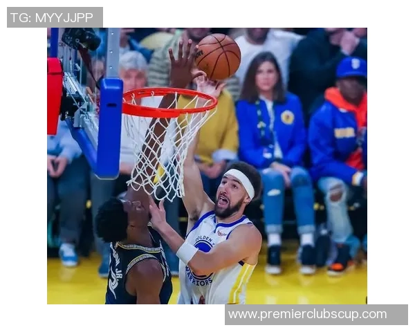 勇士与灰熊激战正酣精彩比赛直播全程回顾与分析